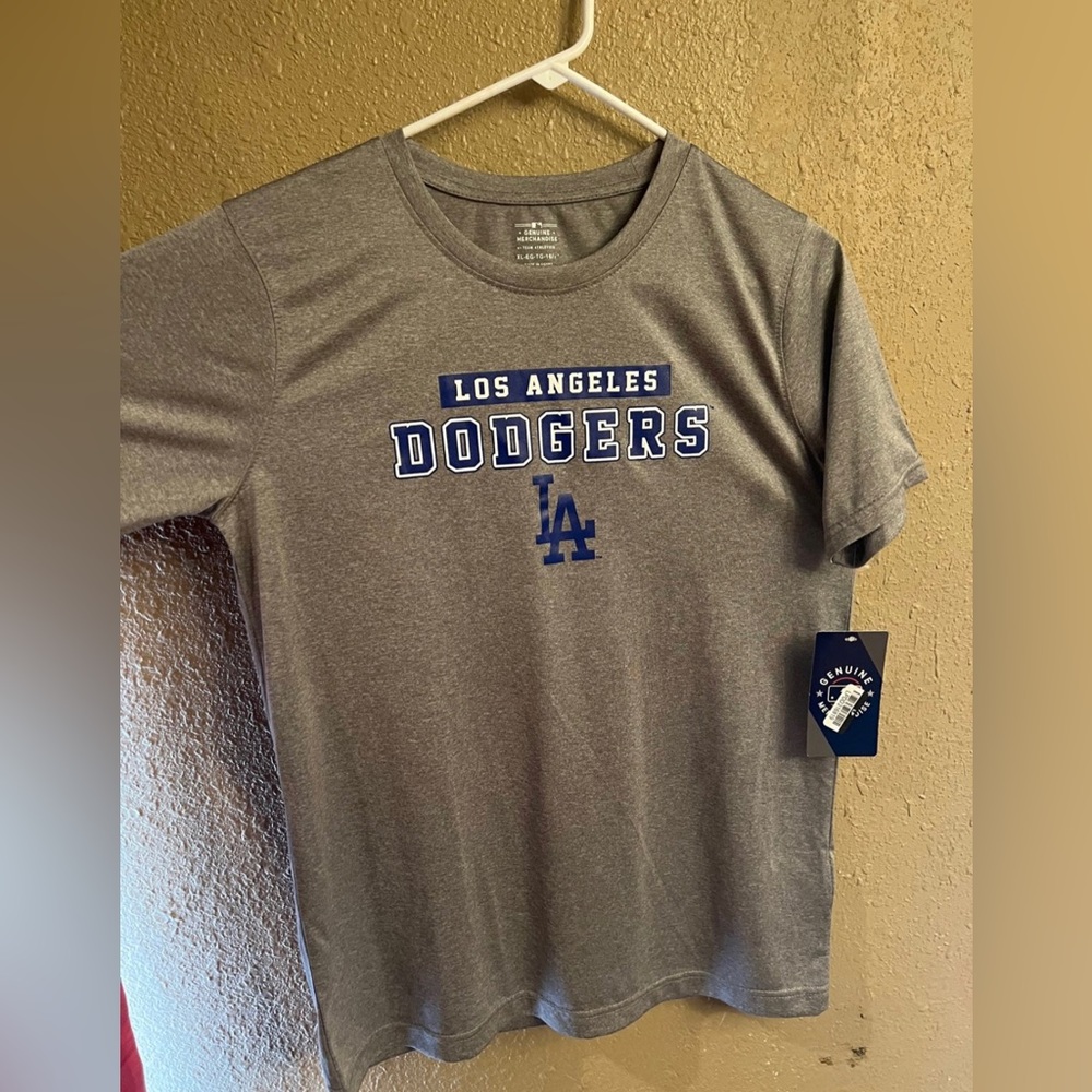MLB Los Angeles Dodgers Youth's Dri Fit T-shirt XL (16-18)